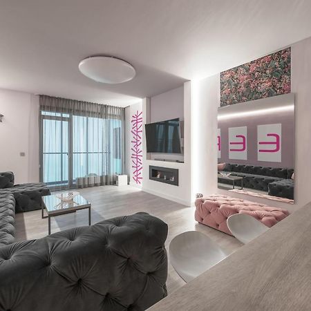 클라이페다 Sky Deep Jacuzzi 30 Floor 아파트 외부 사진