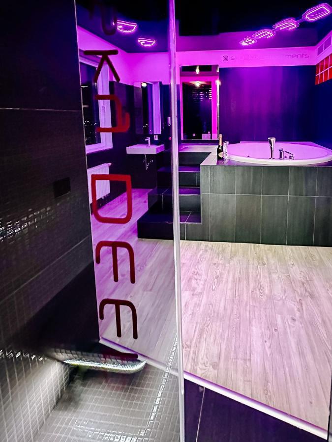 클라이페다 Sky Deep Jacuzzi 30 Floor 아파트 외부 사진